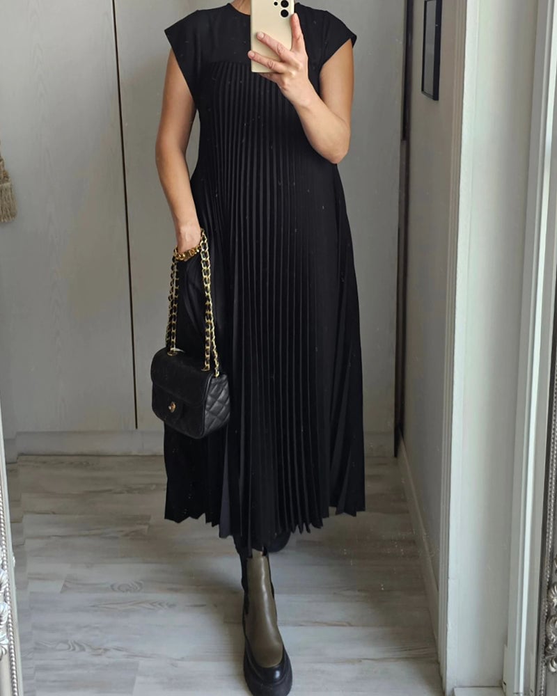 Minerva - Timeless Comfort Dress