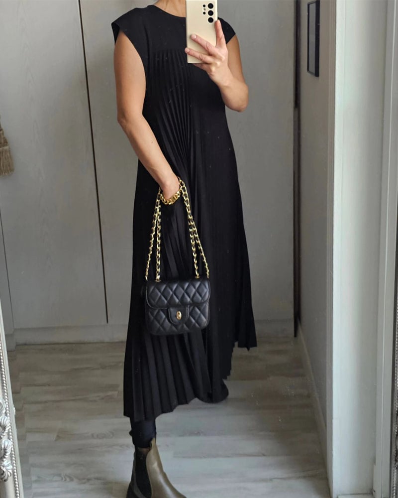 Minerva - Timeless Comfort Dress