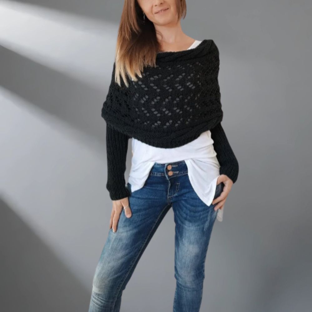 Alice – Lightweight stylish winter shawl