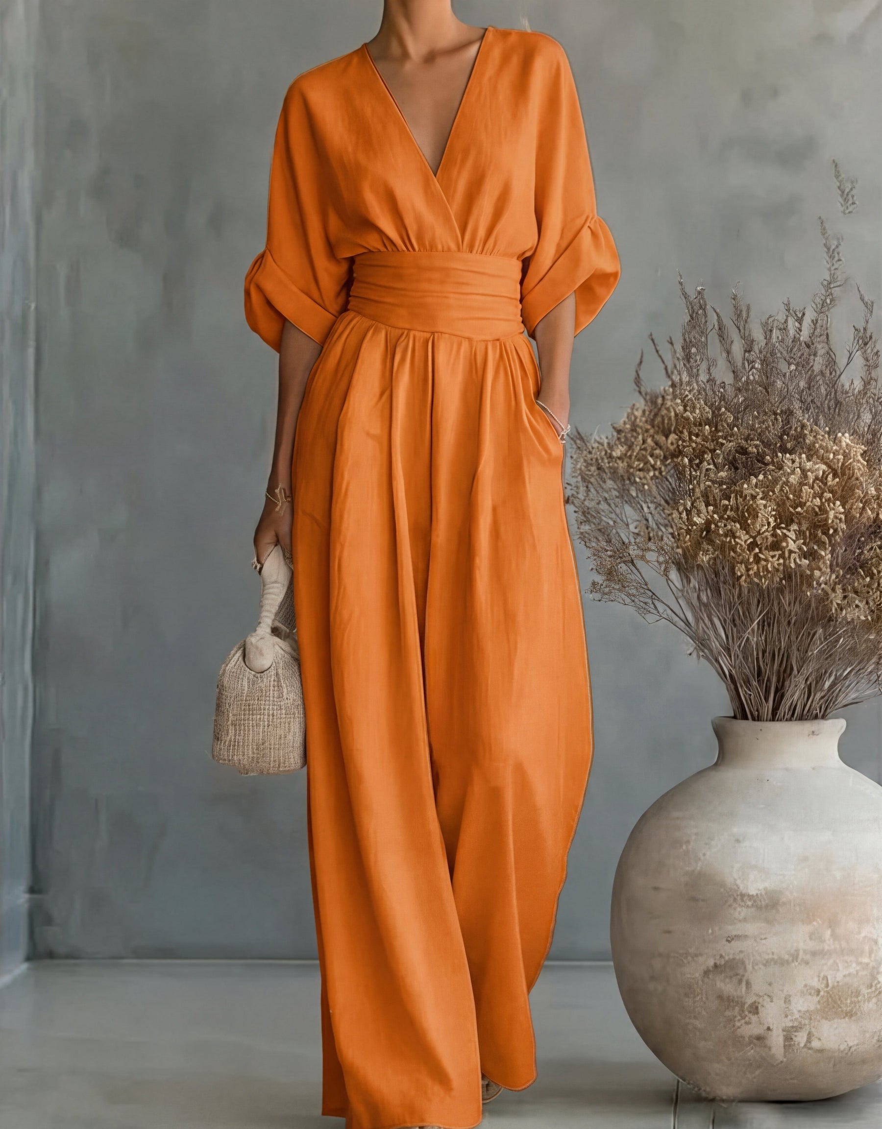 Kloe – Elegant V-Neck Wide-Leg Jumpsuit