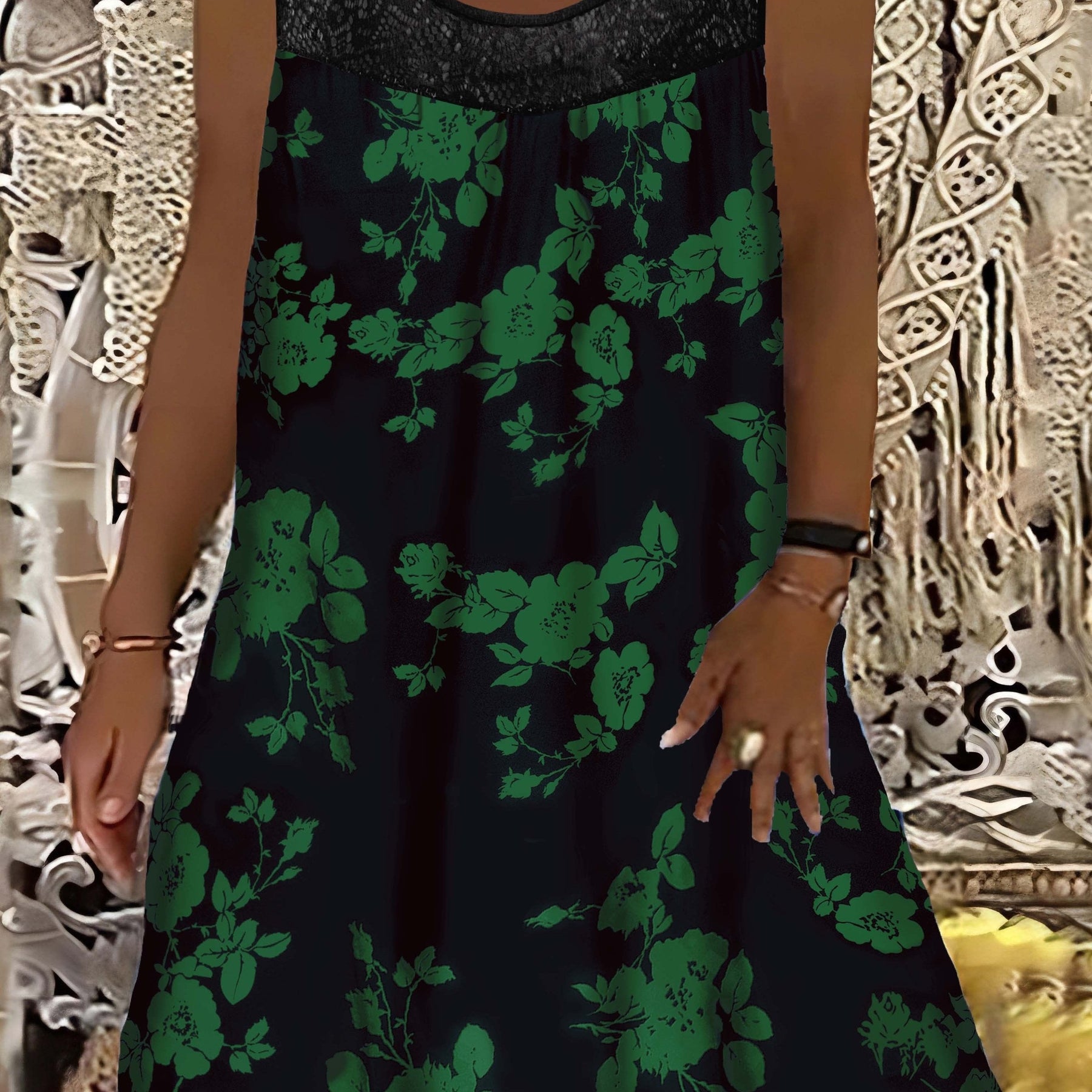 Vivien – Floral Lace Midi Dress