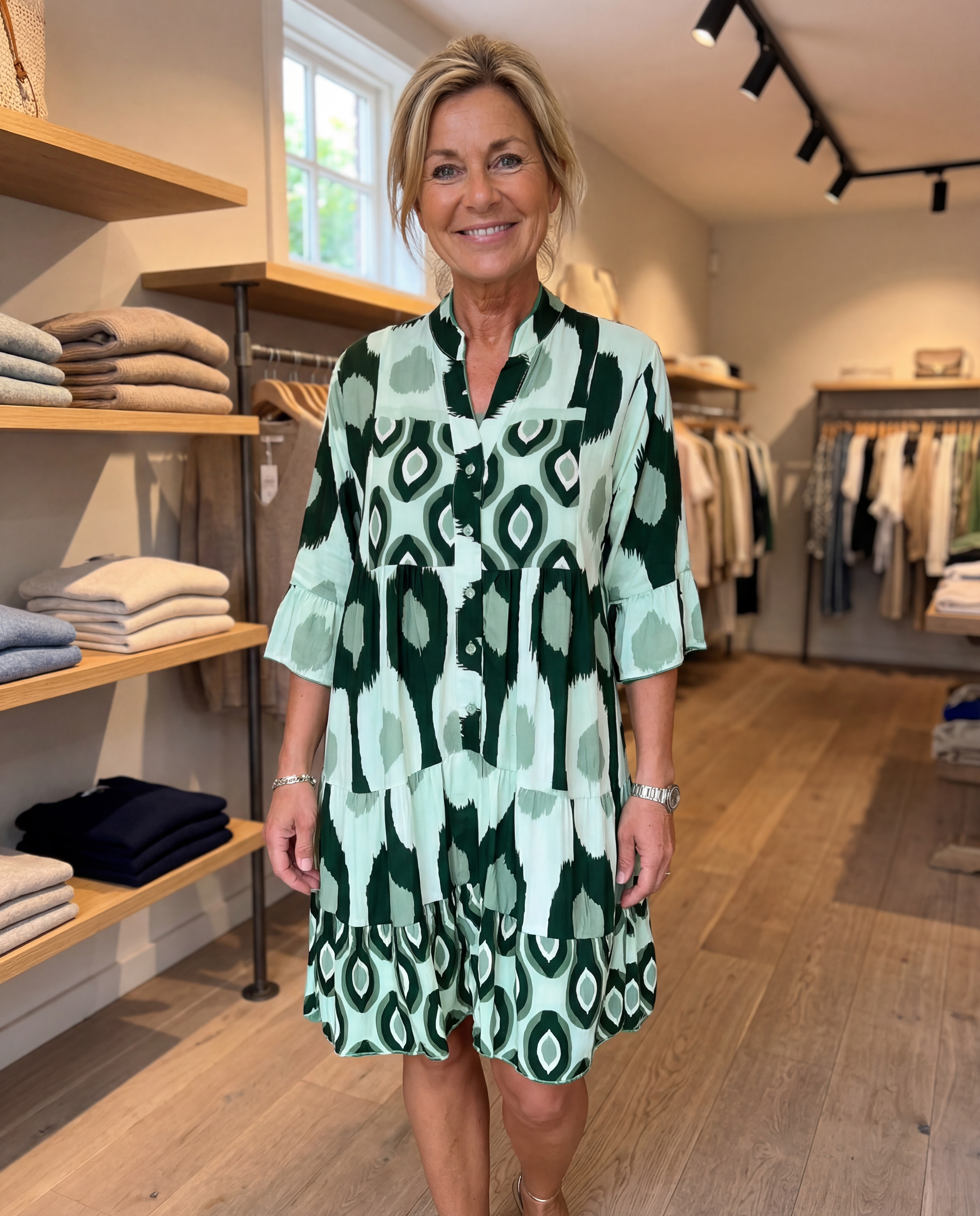 Margot - Tummy-Hiding Spring Dress
