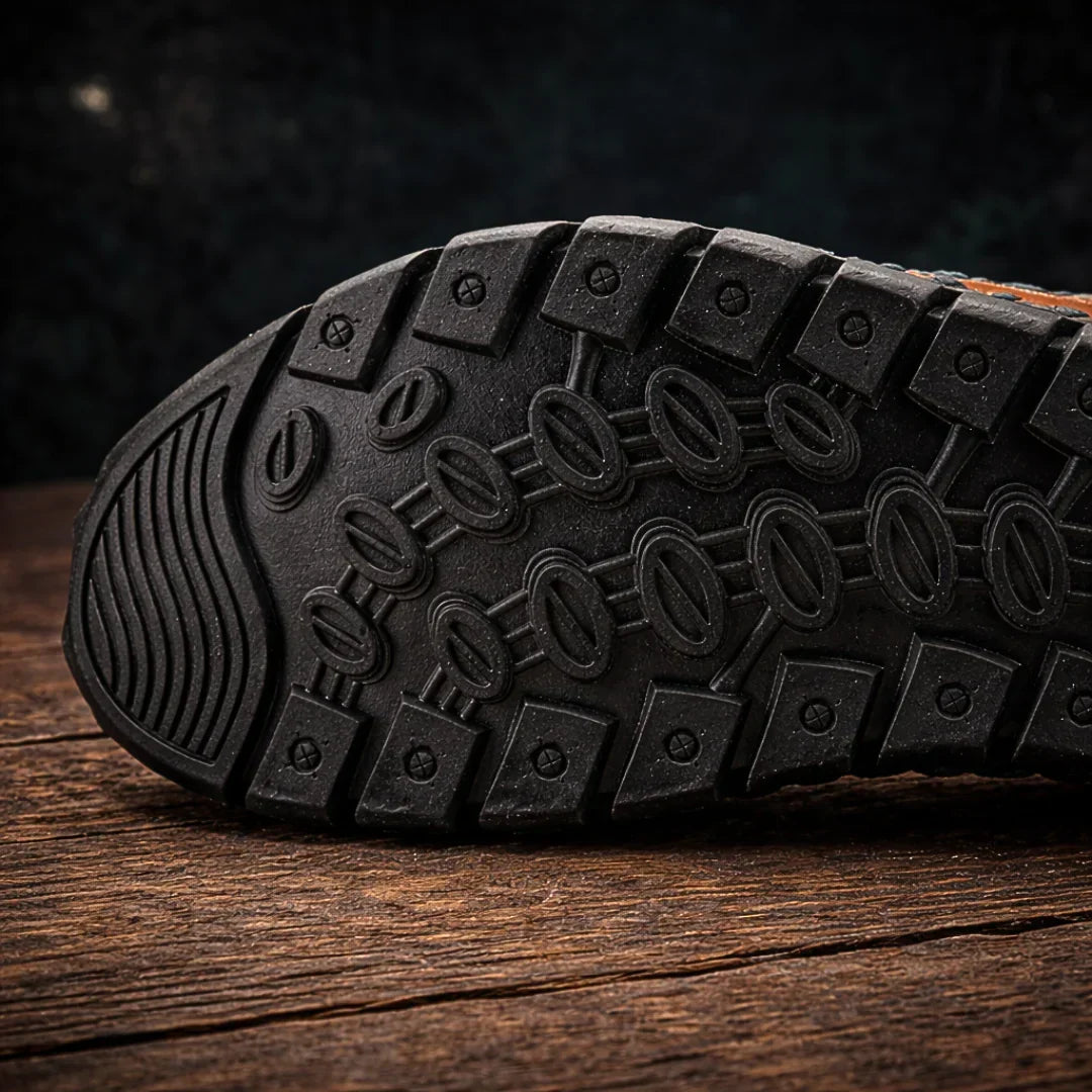 Hugh – Comfortable Leather Sandals